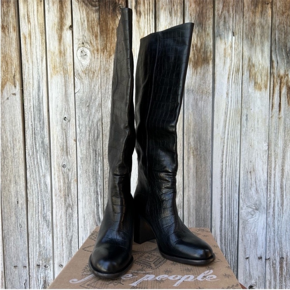 New Free People Grayson Tall Boot Leather Croc Print Black 37.5 - Picture 5 of 16